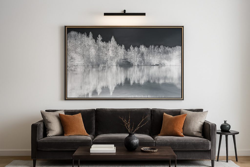 verzauberter-see-über-einer-wohngruppe